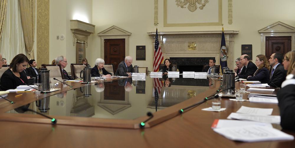Warsh’s First Contested Meeting: What a July Hold and…