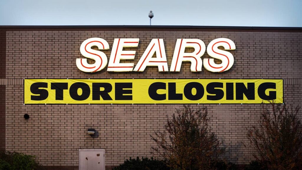 140-year-old mall retail giant only has 5 locations left