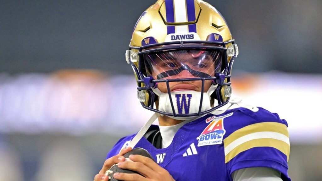 No. 17 Washington, Wazzu hoping Apple Cup draws major audience